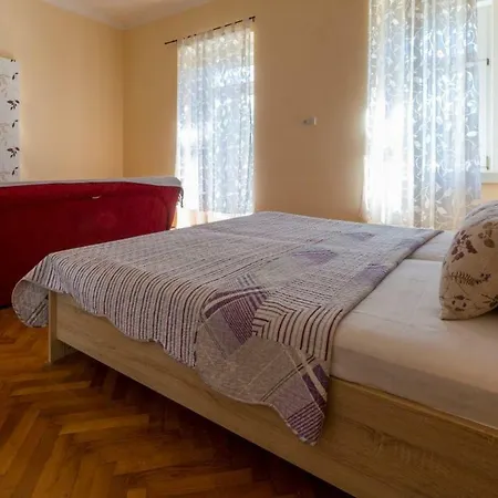 Annabella Apartment