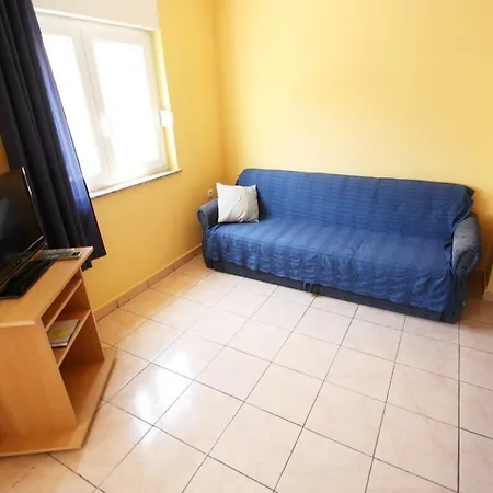 Annabella Apartment *